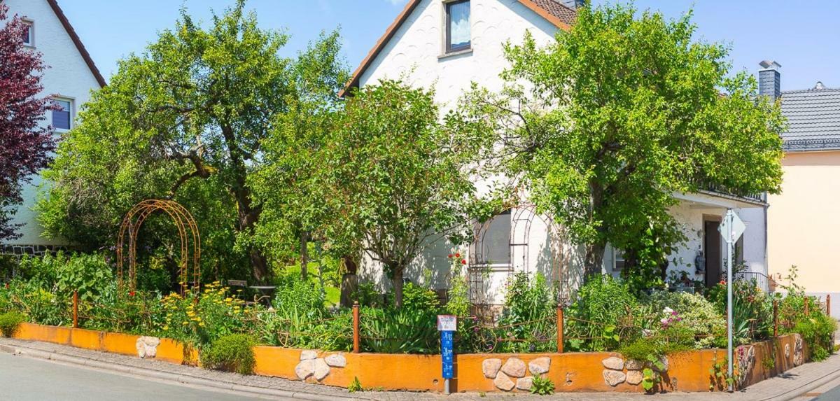 Appartamento Auszeit Flair Der Provence Hausen  Esterno foto